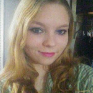 Meet your Posher, Adriana